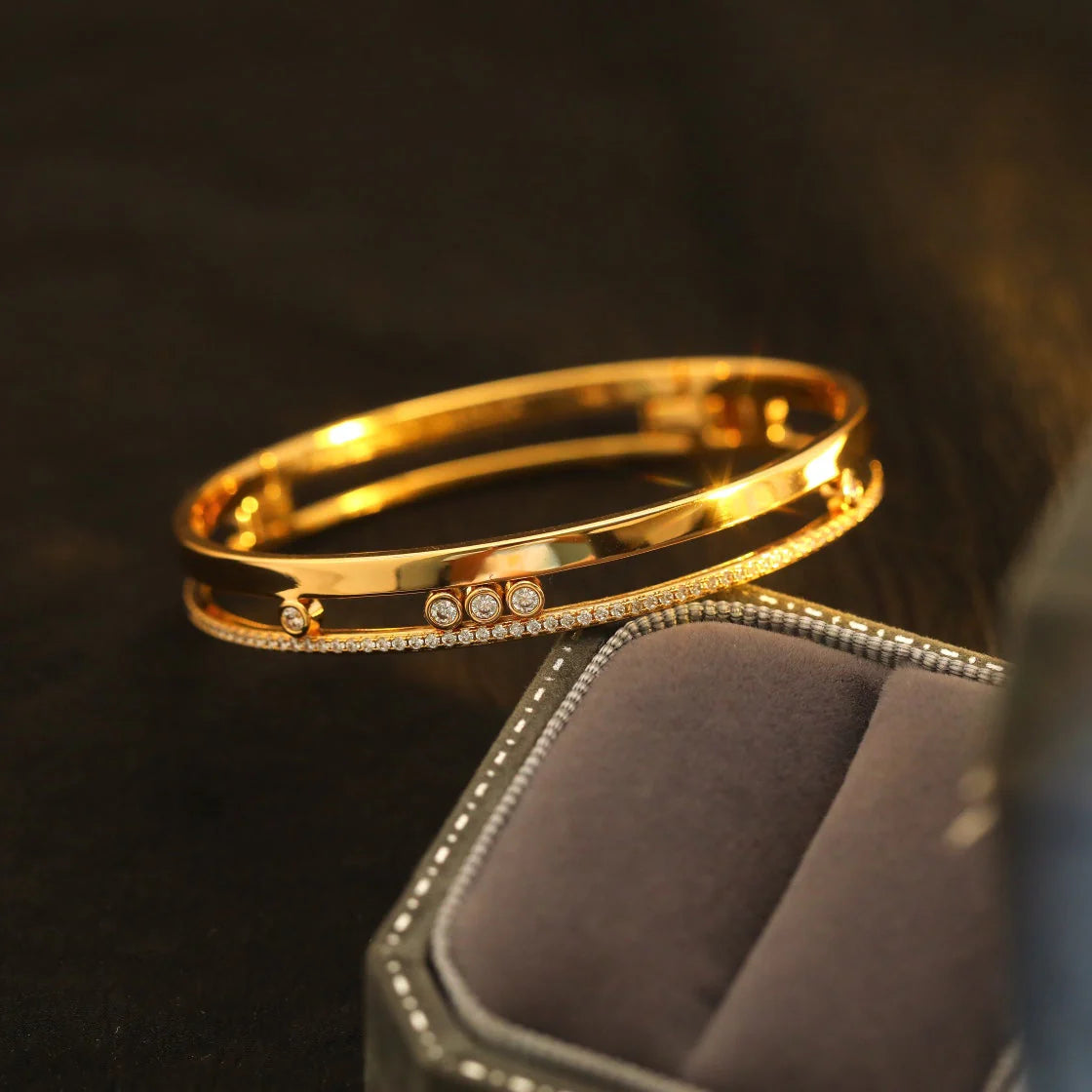 [Dawnora Jewelry]Move Romane Diamond Bangle Bracelet