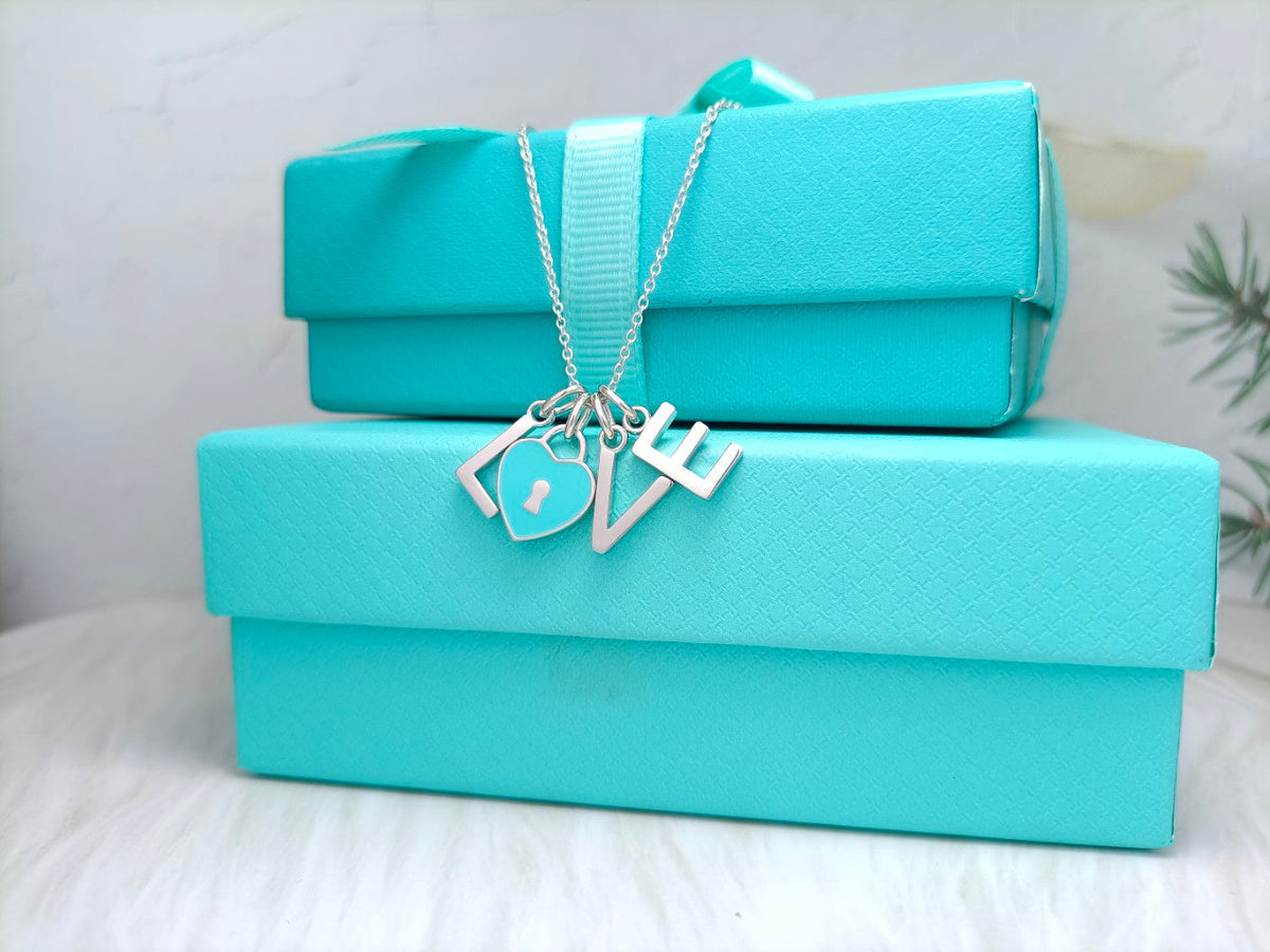 [Dawnora Jewelry]LOVE TEXT PEDANT NECKLACE