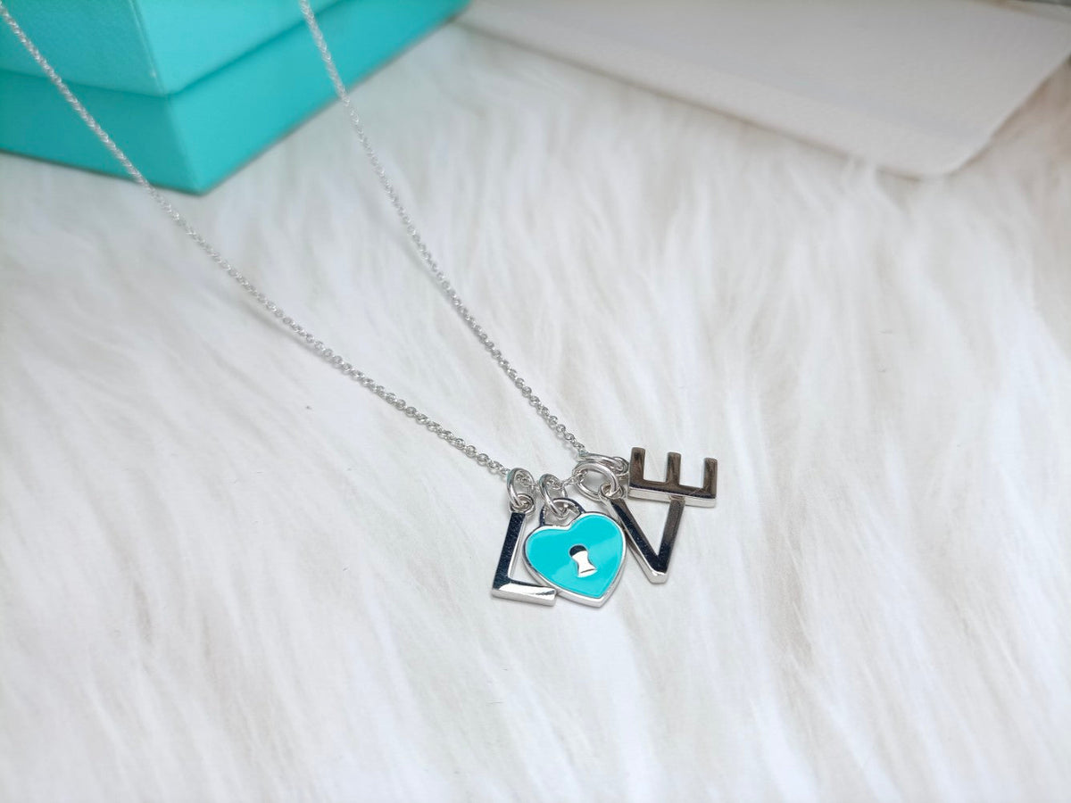 [Dawnora Jewelry]LOVE TEXT PEDANT NECKLACE