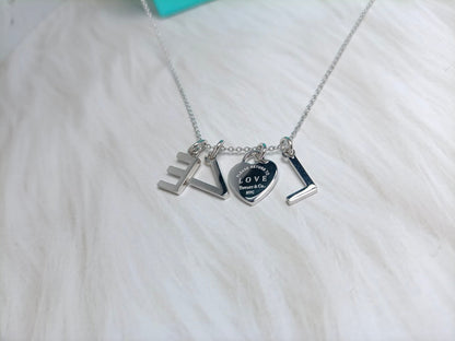 [Dawnora Jewelry]LOVE TEXT PEDANT NECKLACE