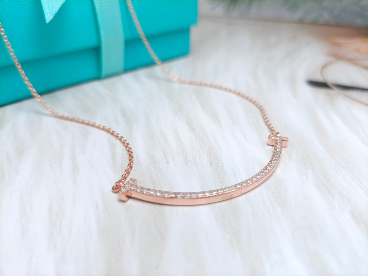 [Dawnora Jewelry]BIG SMILE PEDANT DIAMOND NECKLACE