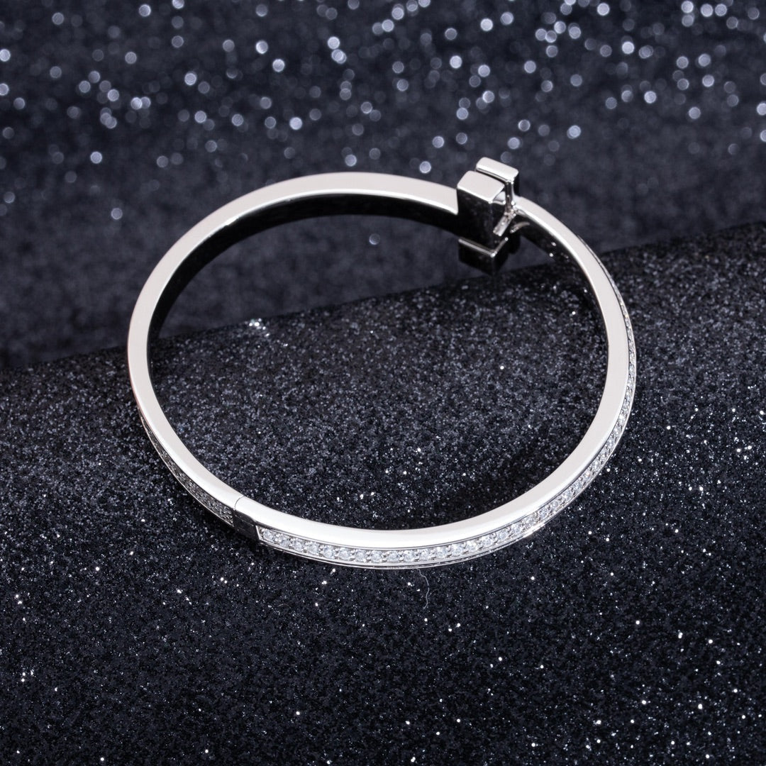 [Dawnora Jewelry]WIDE DIAMONDS HINGED BANGLE SILVER
