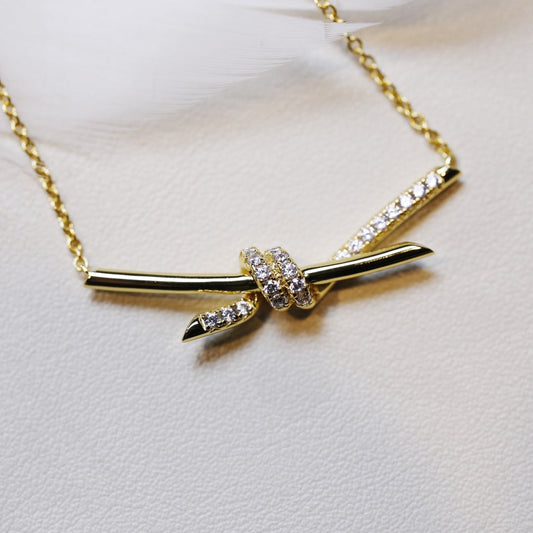 [Dawnora Jewelry]KNOT NECKLACE GOLD DIAMONDS