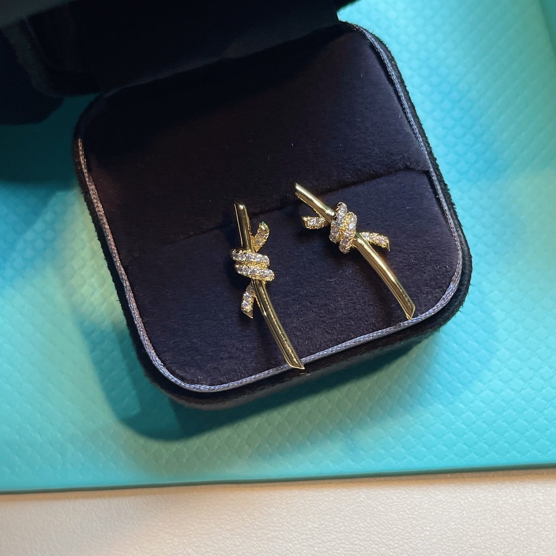 [Dawnora Jewelry]KNOT EARRINGS GOLD DIAMOND