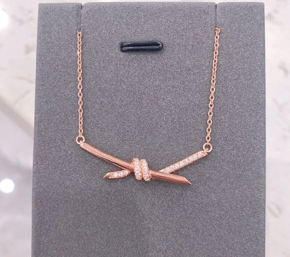 [Dawnora Jewelry]KNOT NECKLACE DIAMONDS