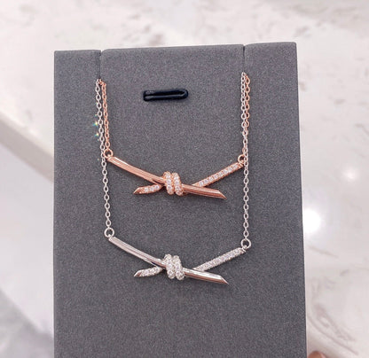 [Dawnora Jewelry]KNOT NECKLACE DIAMONDS