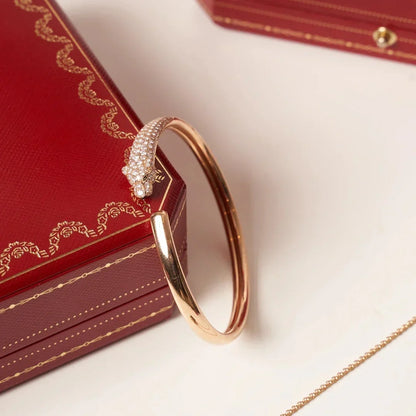 [Dawnora Jewelry]PANTHERE HALF DIAMOND OPEN BRACELET