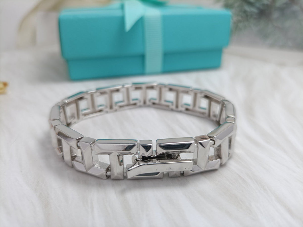 [Dawnora Jewelry]T TRUE NARROW BRACELET