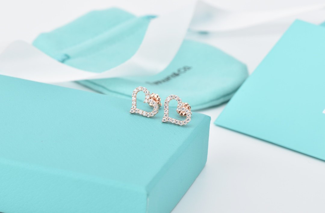 [Dawnora Jewelry]OPEN HEART STUD DIAMOND EARRINGS
