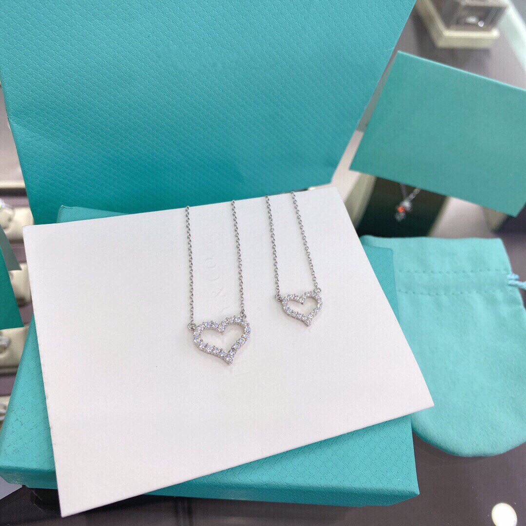 [Dawnora Jewelry]HEART-SHAPED DIAMOND NECKLACE
