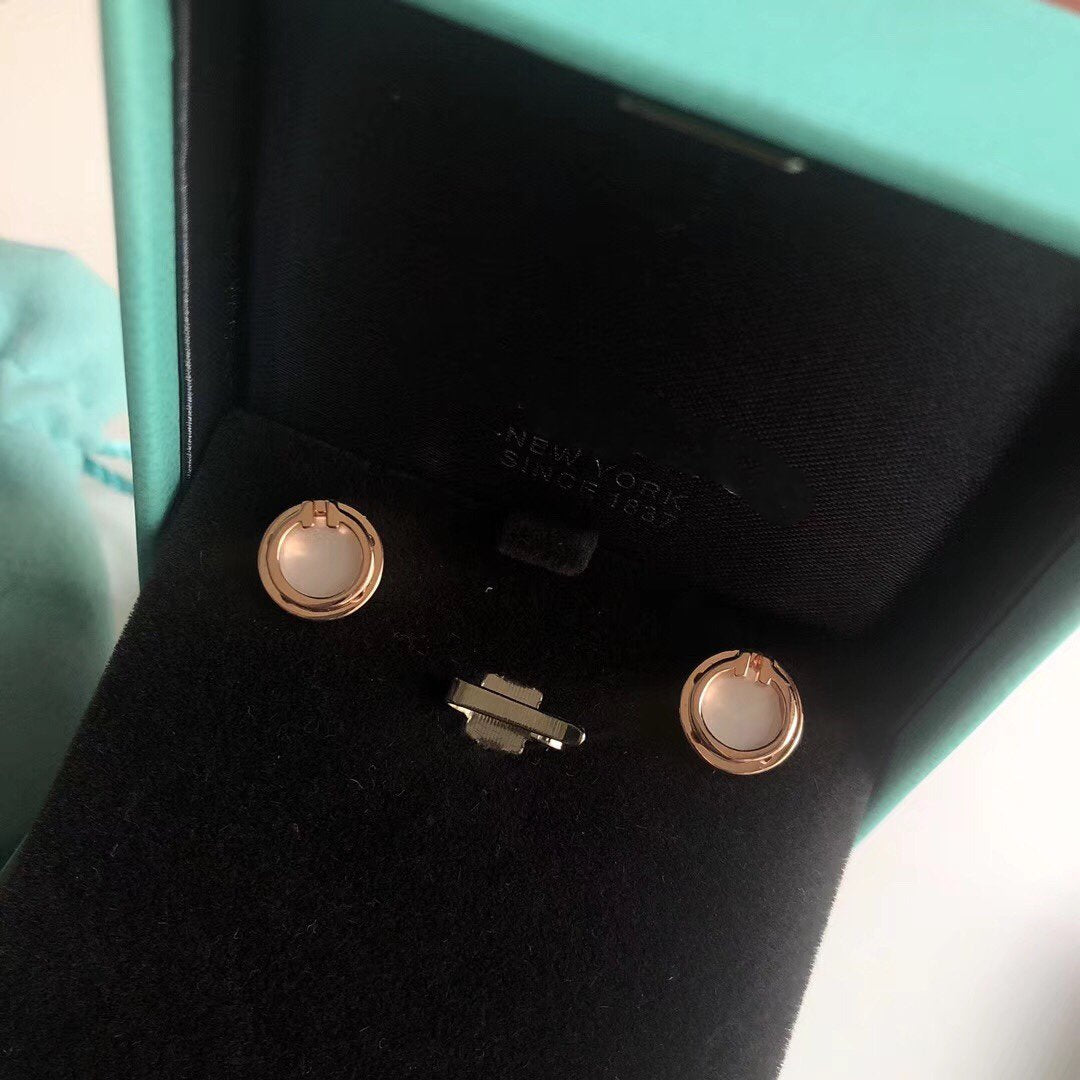 [Dawnora Jewelry]PEARL CIRCLE EARRINGS MOTHER