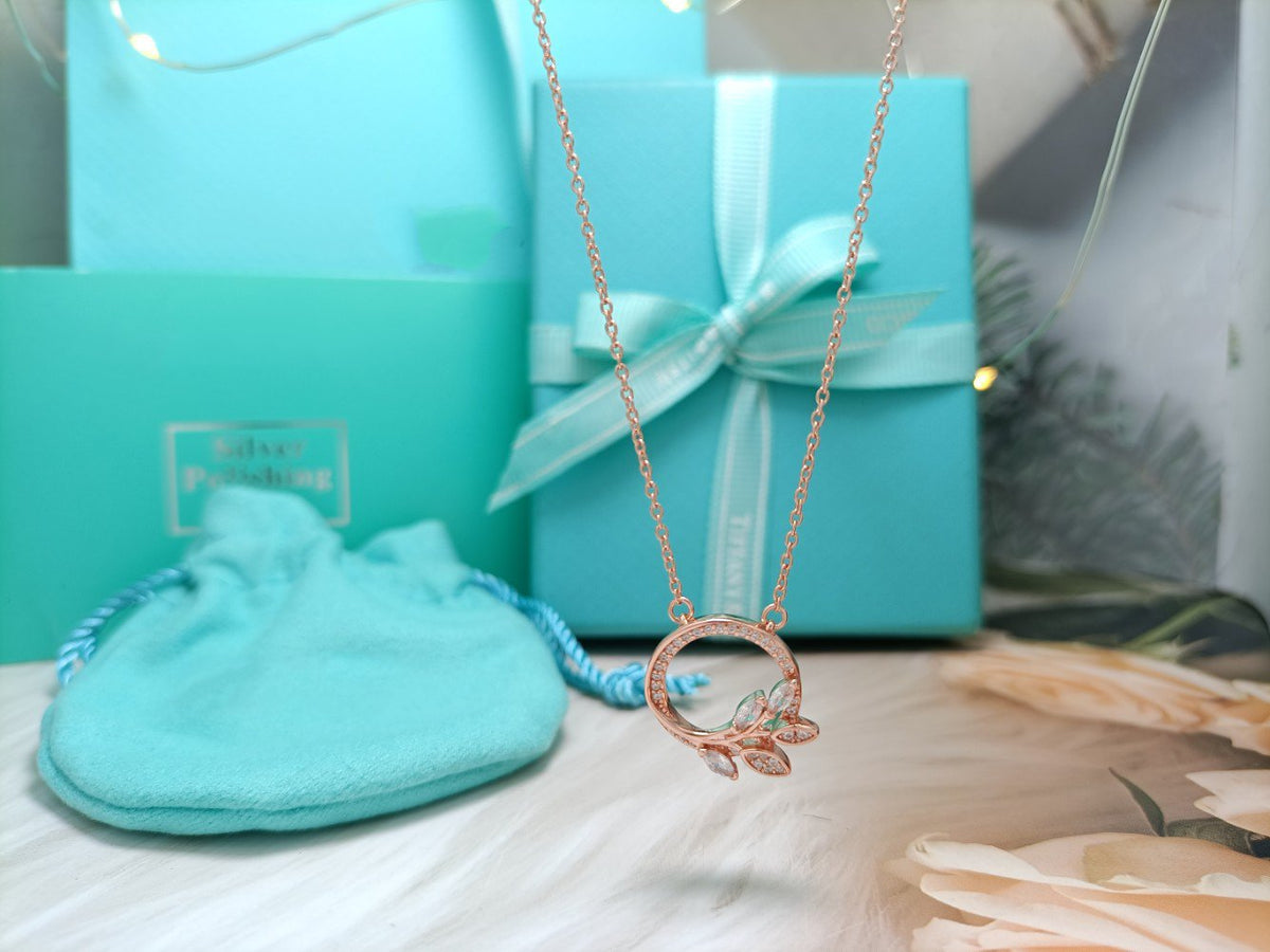 [Dawnora Jewelry]DIAMOND VINE CIRCLE PENDANT PLATINUM NECKLACE