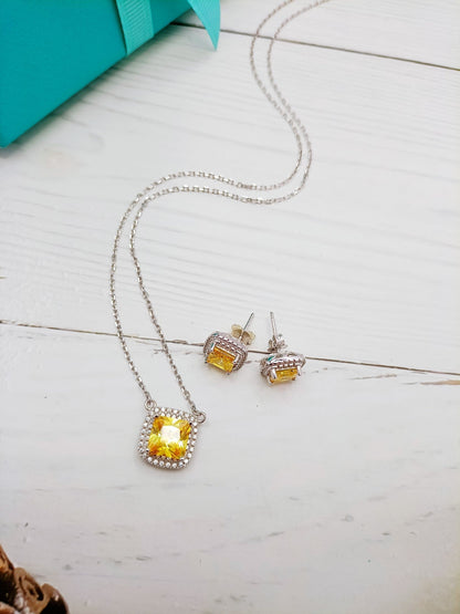 [Dawnora Jewelry]SPARKLERS CITRINE GEMSTONE PENDANT NECKLACE STERLING SILVER