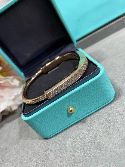 [Dawnora Jewelry]LOCK BRACELET DIAMOND PAVED