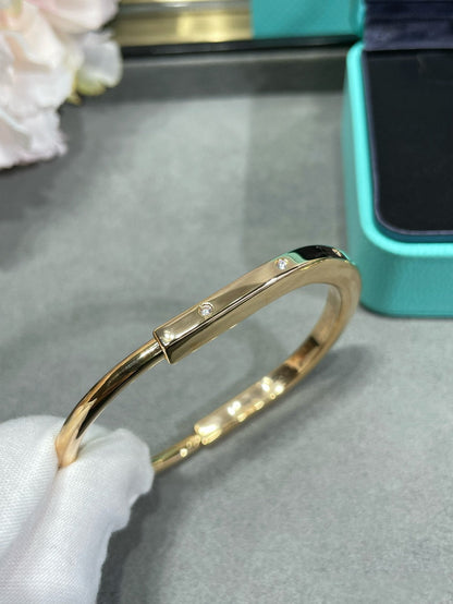 [Dawnora Jewelry]LOCK BRACELET 8 DIAMOND