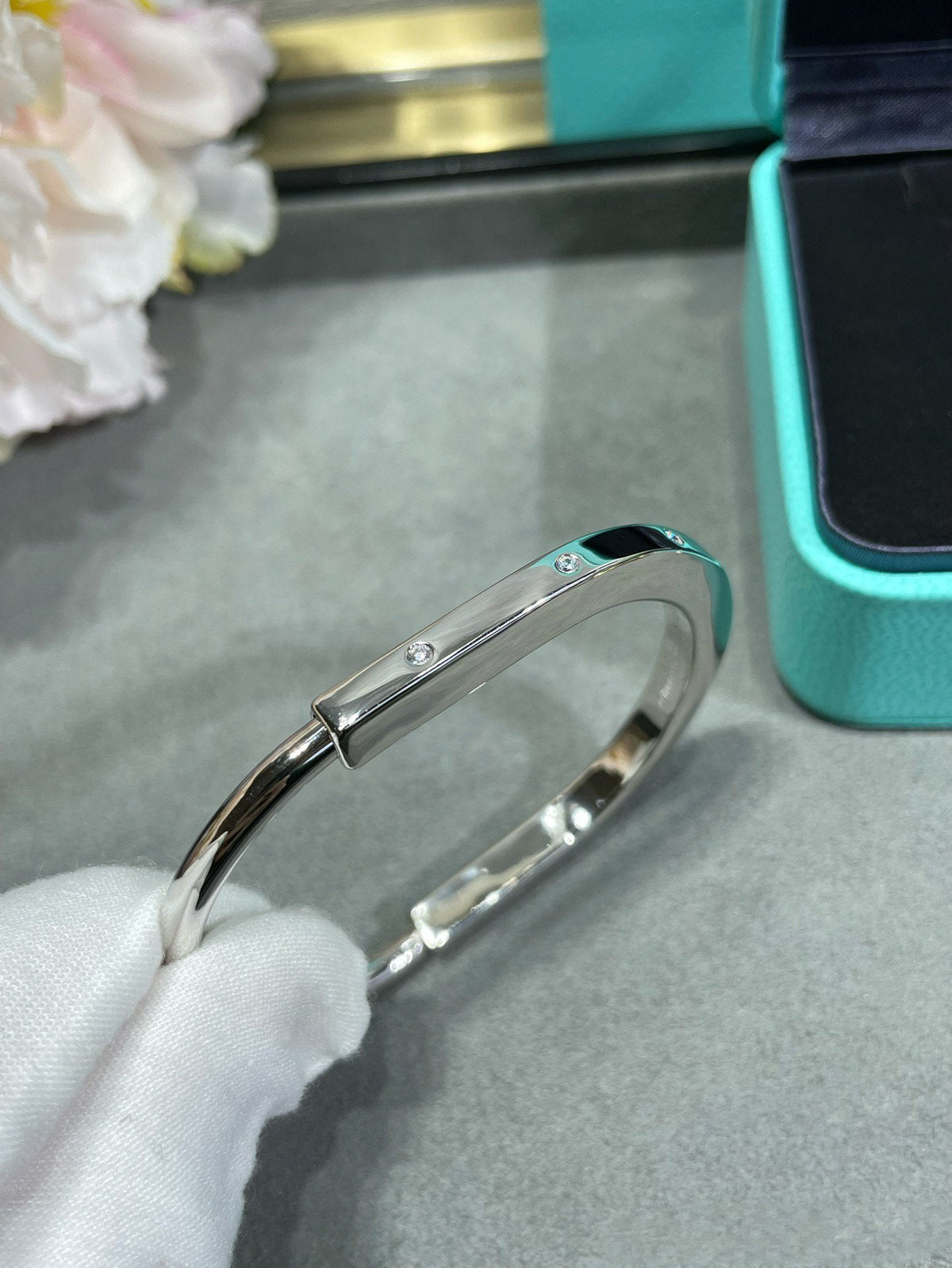 [Dawnora Jewelry]LOCK BRACELET 8 DIAMOND