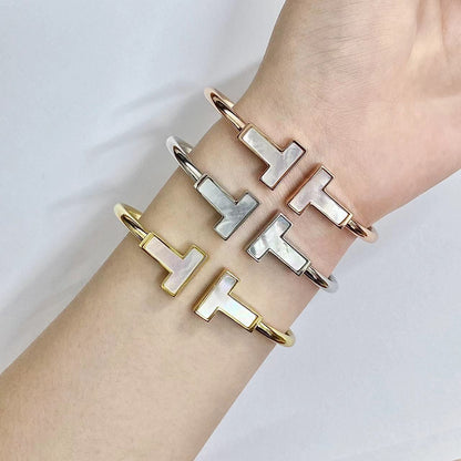 [Dawnora Jewelry]T WIDE MOP OPEN BRACELET