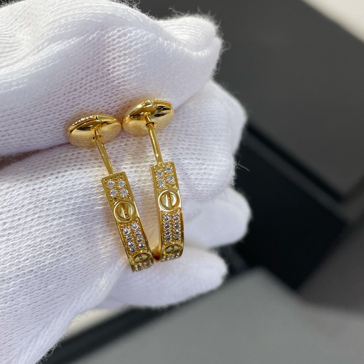 [Dawnora Jewelry]LOVE DIAMOND GOLD HOOP EARRINGS