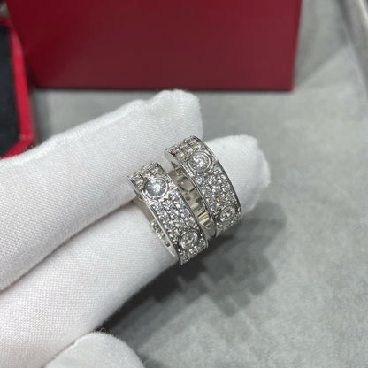 [Dawnora Jewelry]LOVE 5.5MM DIAMOND PAVED EARRINGS