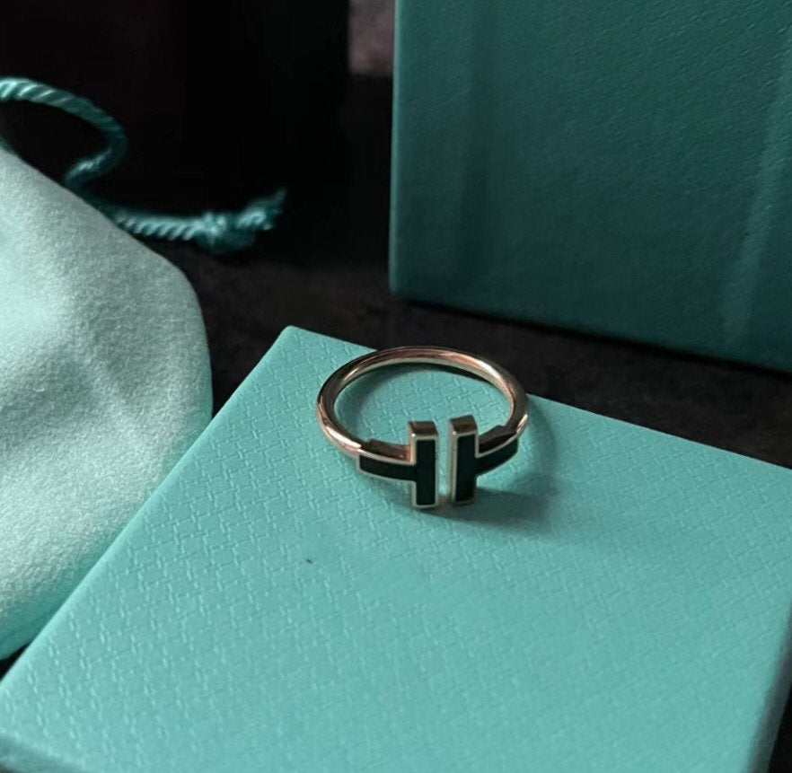 [Dawnora Jewelry]T SMALL ONYX PINK GOLD RING