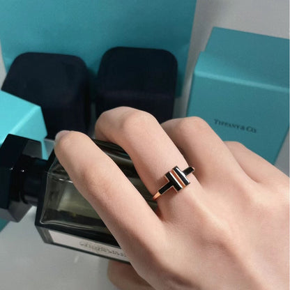 [Dawnora Jewelry]T SMALL ONYX PINK GOLD RING