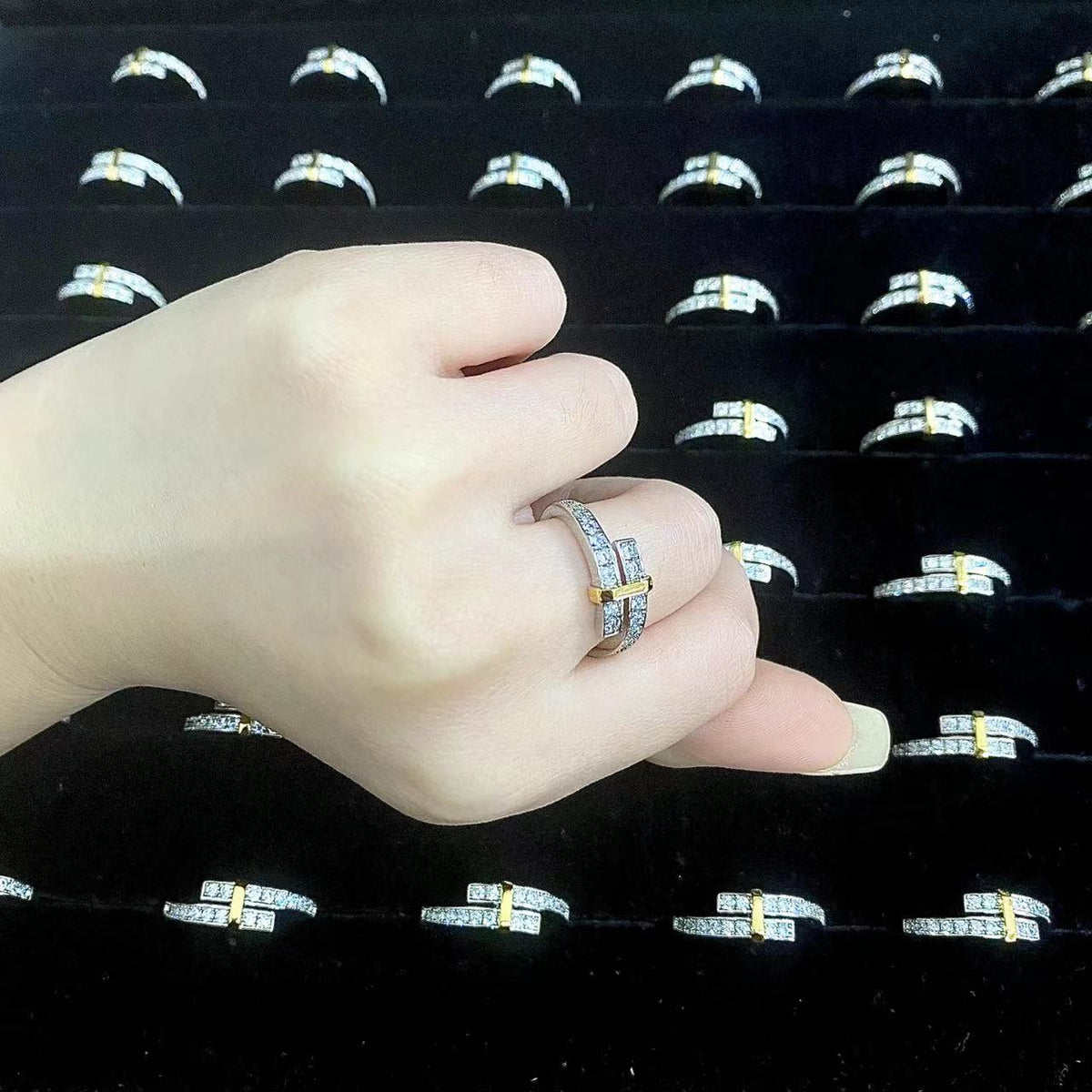[Dawnora Jewelry]EDGE GOLD SILVER DIAMOND RING