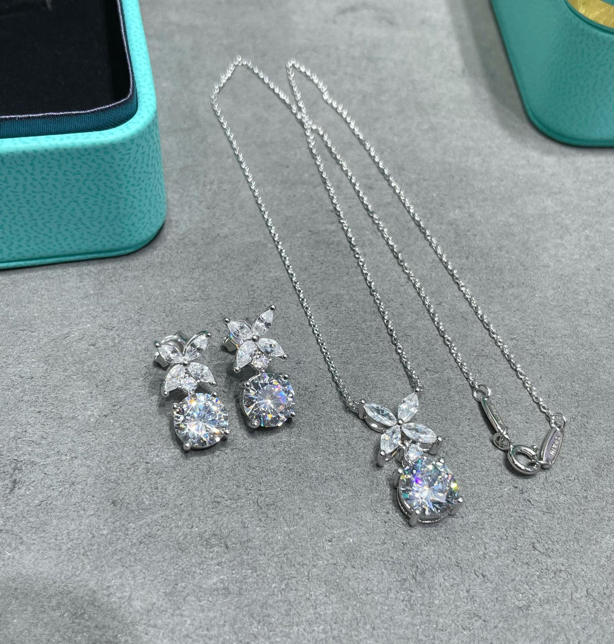 [Dawnora Jewelry]VICTORIA PENDANT SILVER DIAMOND NECKLACE