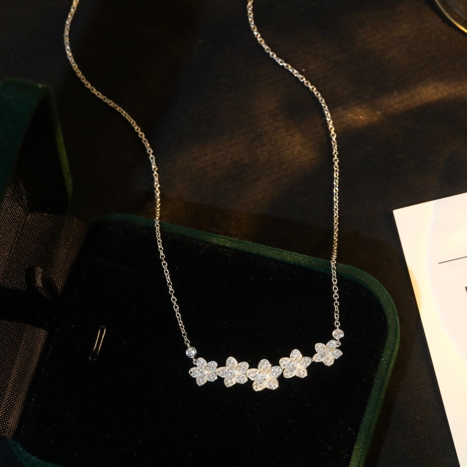 [Dawnora Jewelry]]wild flower diamond line pendant