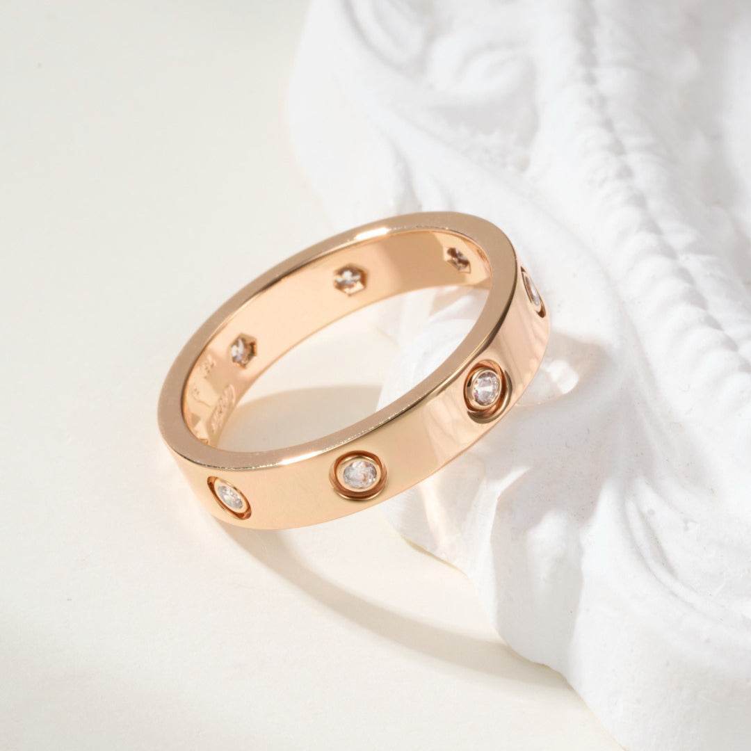 [Dawnora Jewelry]LOVE 4MM 8 DIAMOND RING