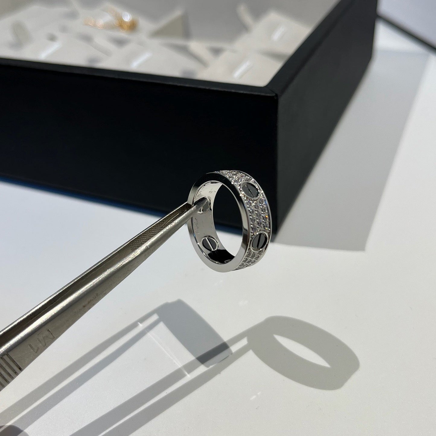 [Dawnora Jewelry]LOVE RING 5.5MM DIAMONDS PAVED CERAMIC