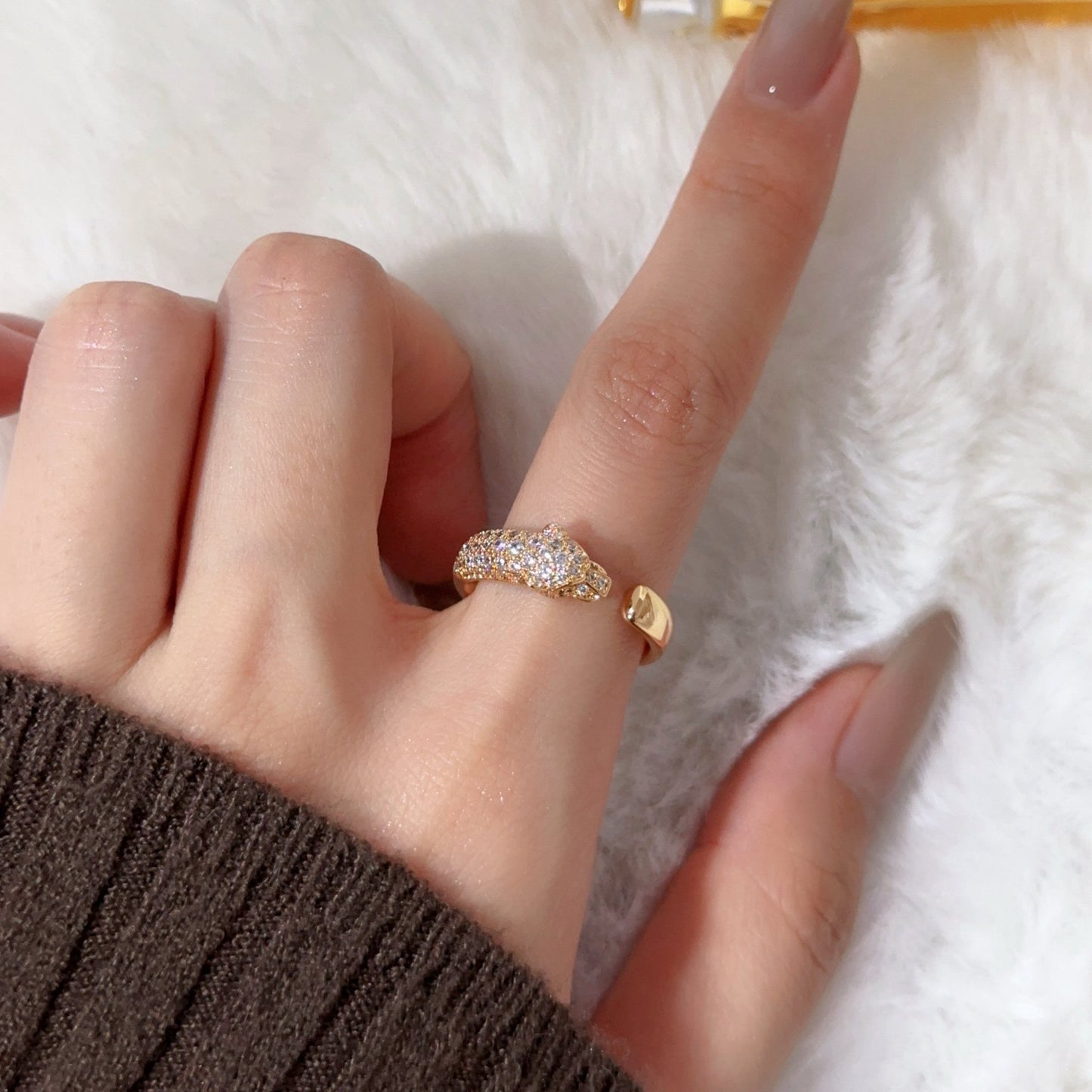 [Dawnora Jewelry]PANTHERE HALF DIAMOND SMALL RING