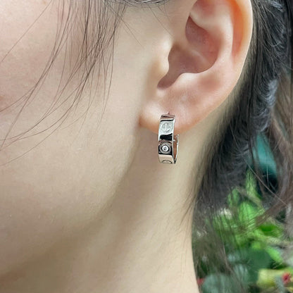 [Dawnora Jewelry]LOVE EARRINGS 5.7MM 2 DIAMONDS