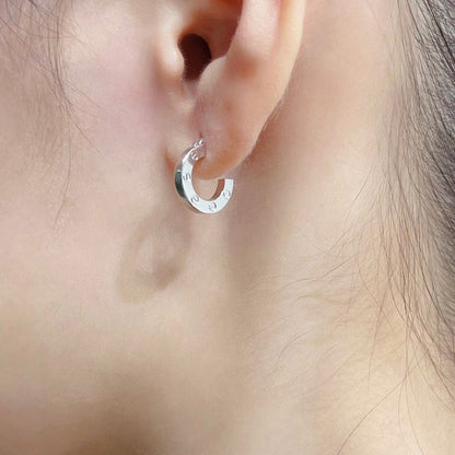 [Dawnora Jewelry]LOVE MINI EARRINGS