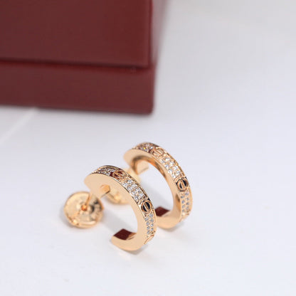 [Dawnora Jewelry]LOVE 5.5MM DIAMOND PAVED EARRINGS