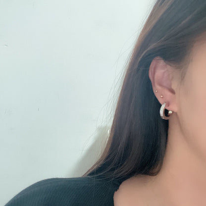 [Dawnora Jewelry]LOVE 5.5MM DIAMOND PAVED EARRINGS