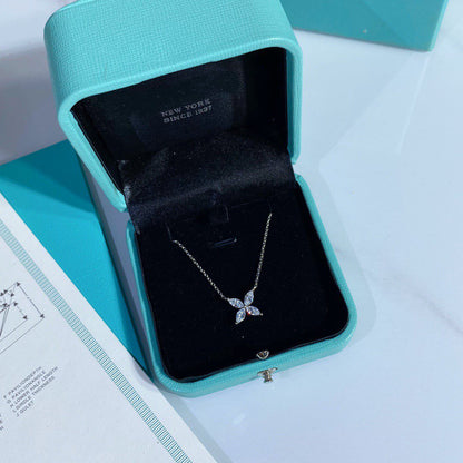 [Dawnora Jewelry]PLATINUM AND DIAMOND VICTORIA PENDANT NECKLACE
