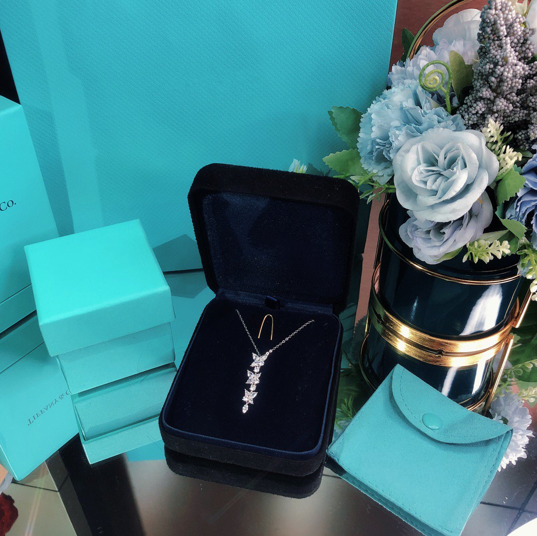 [Dawnora Jewelry]MIXED CLUSTER DIAMOND DROP PENDANT