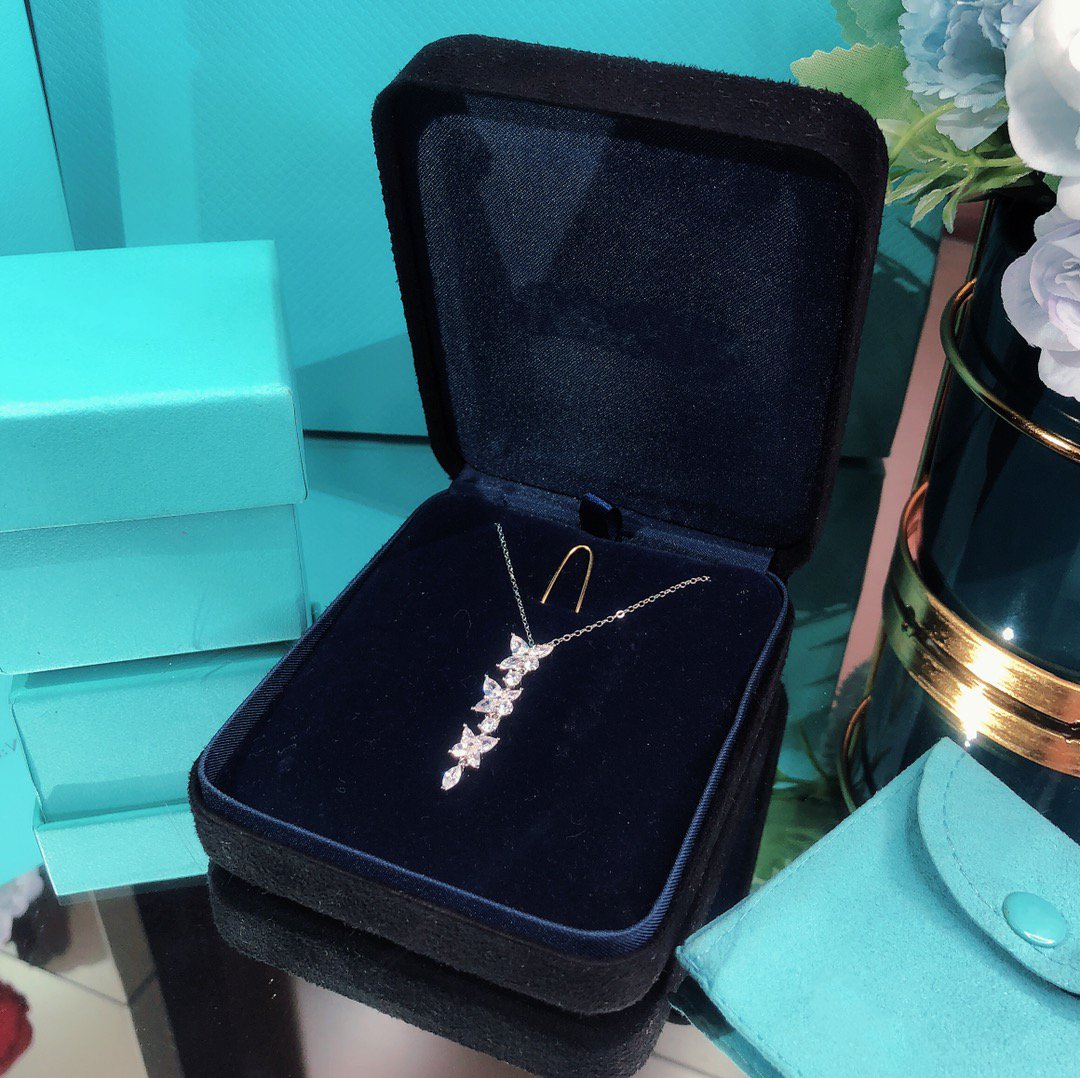 [Dawnora Jewelry]MIXED CLUSTER DIAMOND DROP PENDANT