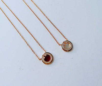[Dawnora Jewelry]DIAMOND AND MOTHER PEARL CIRCLE NECKLACE PENDANT