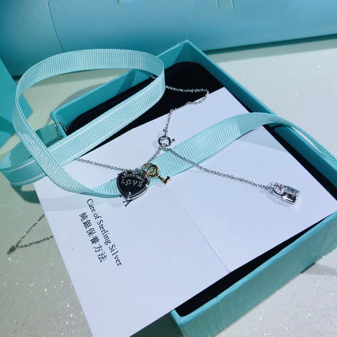 [Dawnora Jewelry]LOVE HEART TAG KEY NECKLACE
