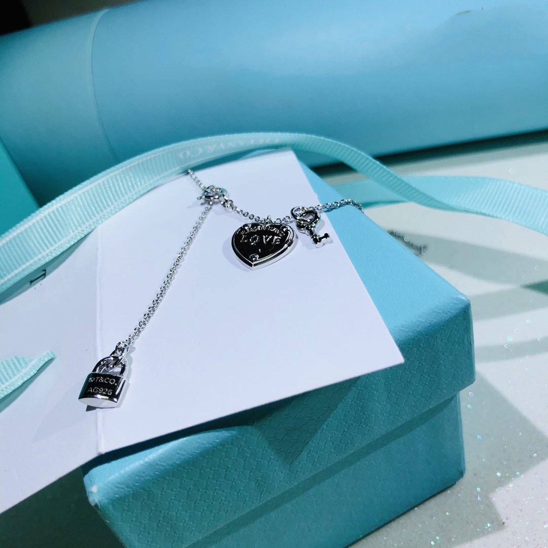 [Dawnora Jewelry]LOVE HEART TAG KEY NECKLACE