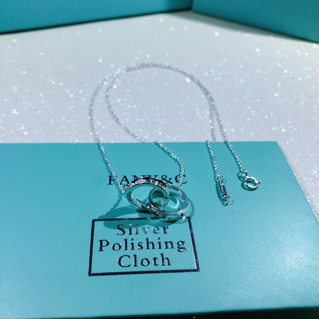 [Dawnora Jewelry]INTERLOCKING CIRCLES PENDANT SMALL NECKLACE