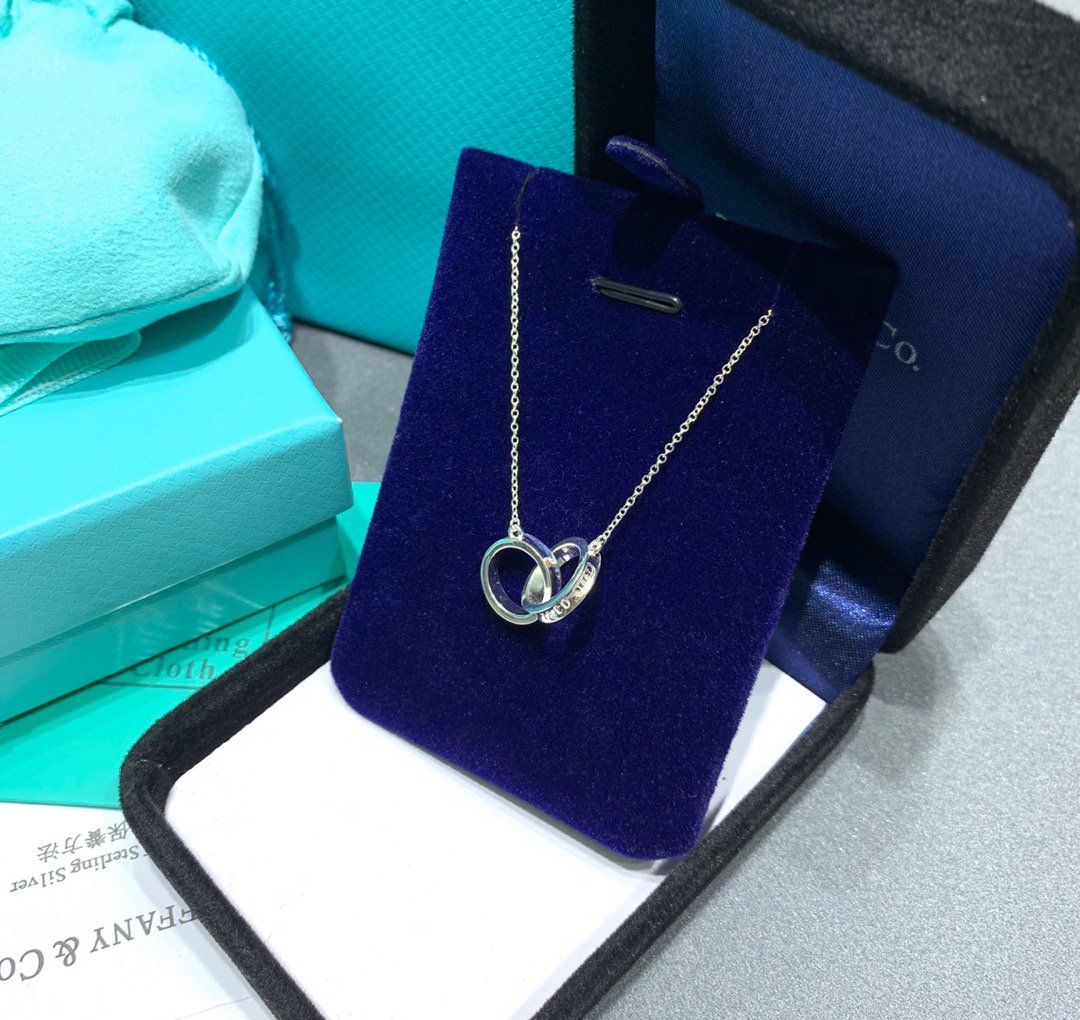 [Dawnora Jewelry]INTERLOCKING CIRCLES PENDANT SILVER SMALL NECKLACE