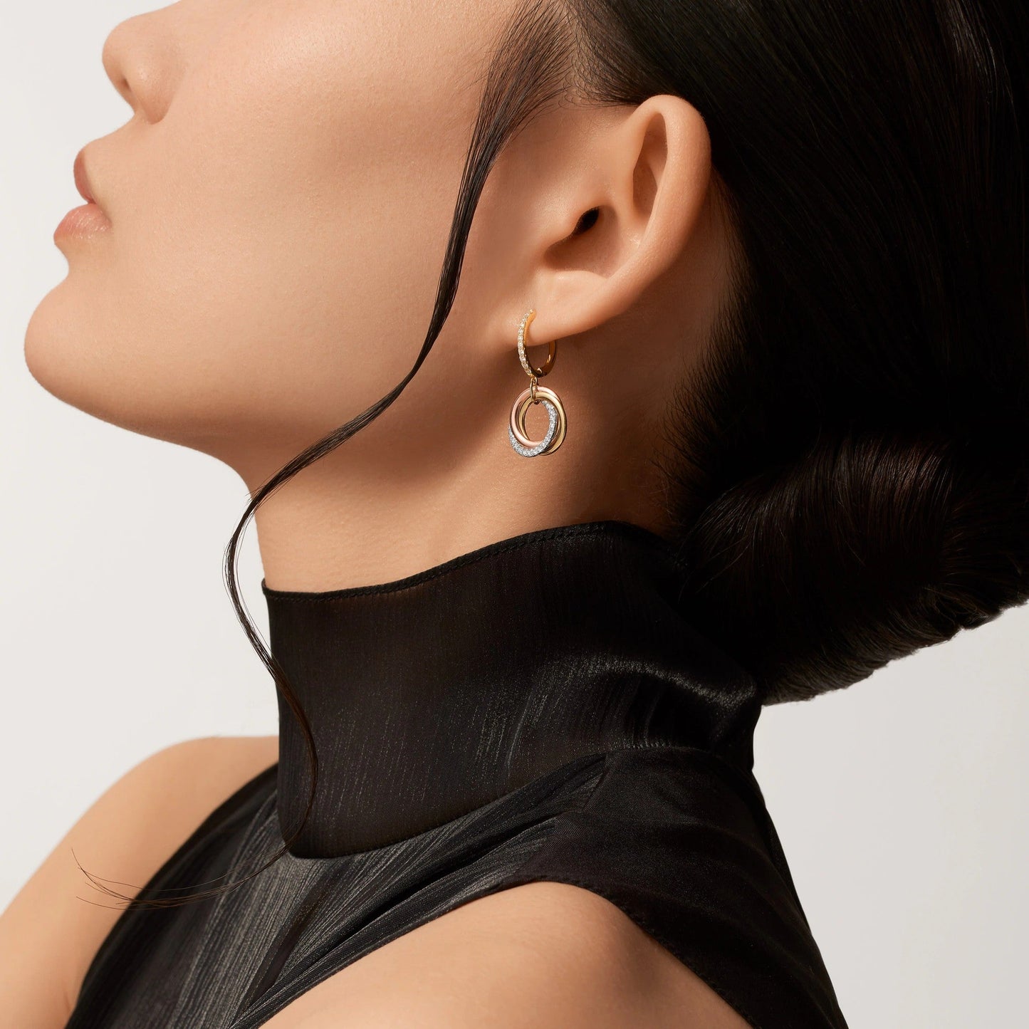 [Dawnora Jewelry]TRINITY HALF DIAMOND  EARRINGS