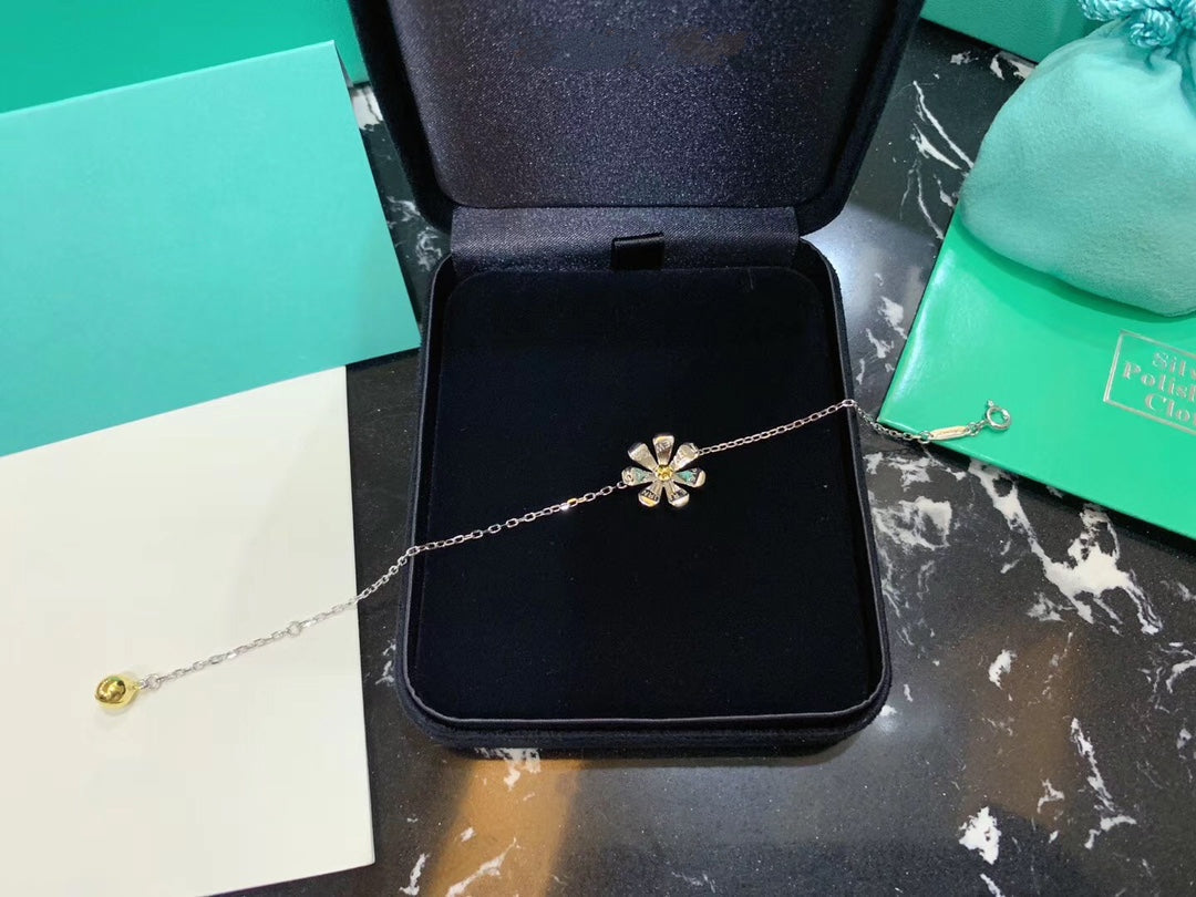 [Dawnora Jewelry]FLOWER RETURN TO TIF BRACELET
