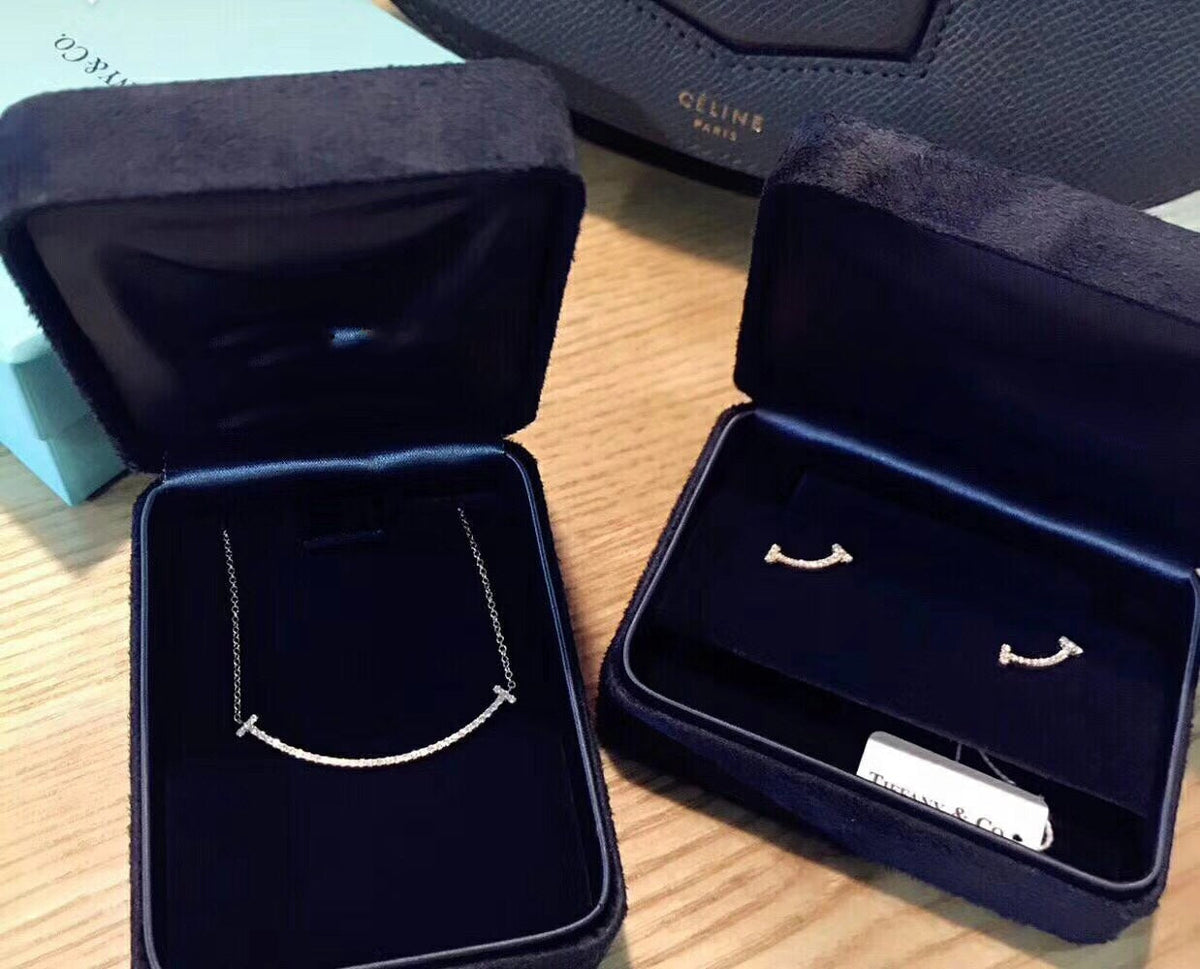 [Dawnora Jewelry]SMILE DIAMOND EARRINGS
